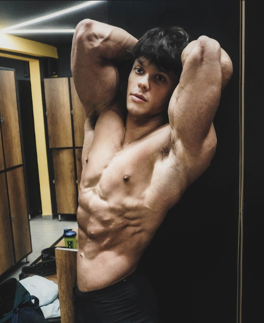 Pro bodybuilder experience tweet media