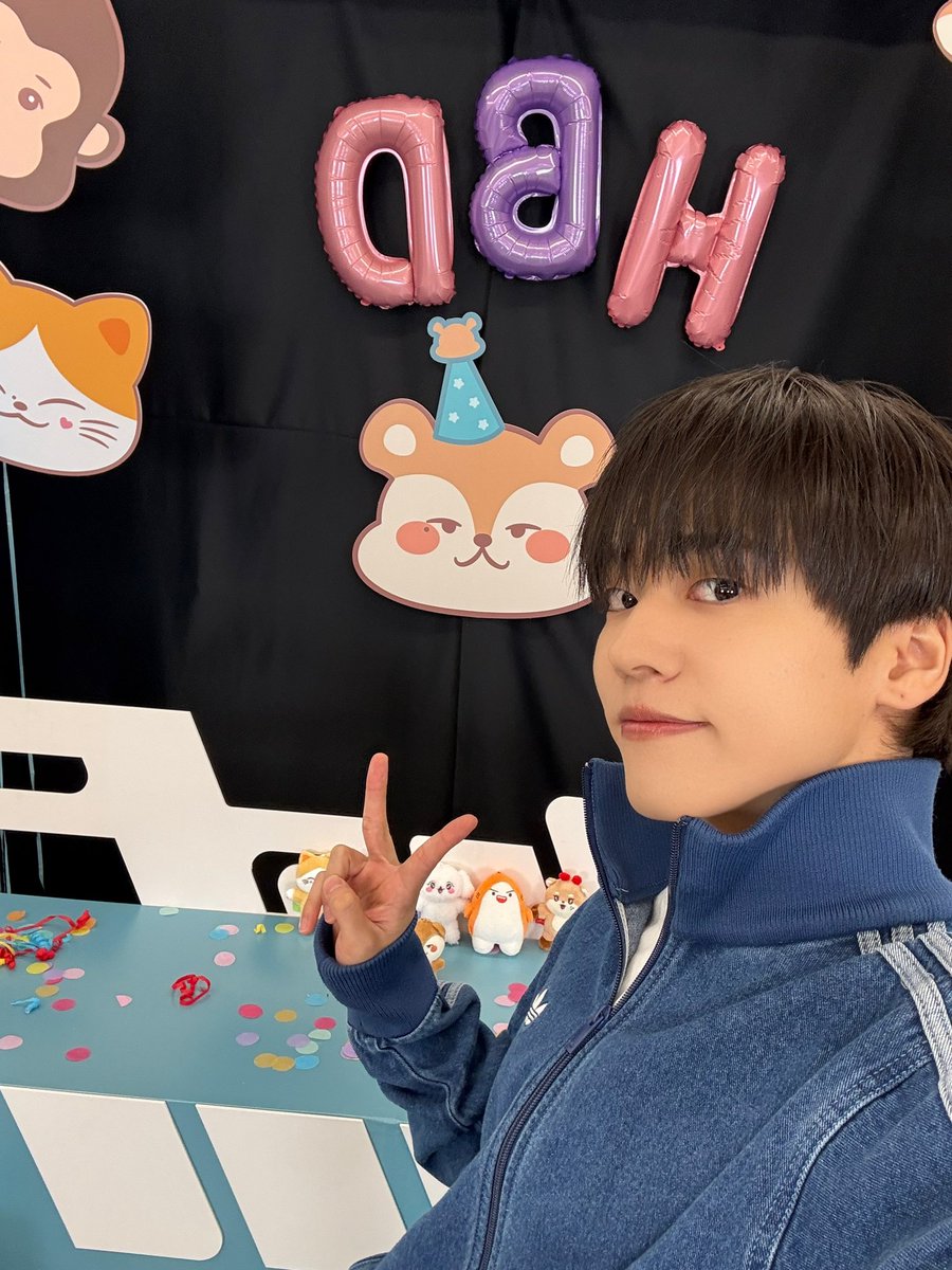 온앤오프 (ONF) tweet media