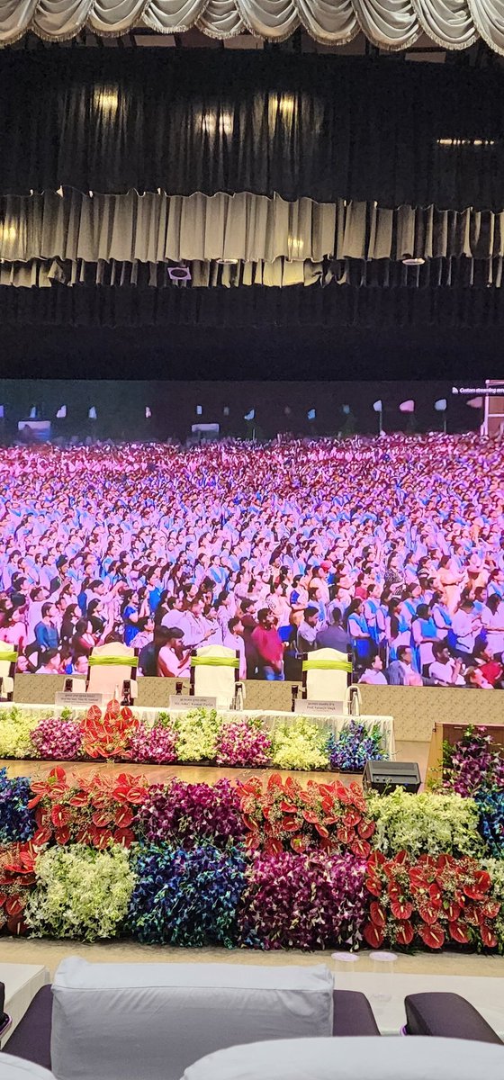 SinghShikta's tweet photo. आज KISS में हम सभी ने सेवा और मानवता का एक प्रेरक उत्सव देखा। #KISSHumanitarianAward प्राप्त कर रहीं Smt. Nita Ambani का योगदान समाज के लिए अमूल्य है।
@KISSFoundation @achyuta_samanta https://t.co/pJAr5kPs6a