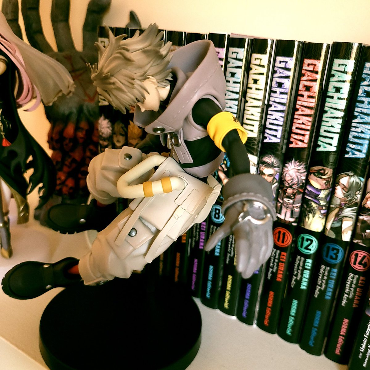 EvG_Fire0ni tweet media