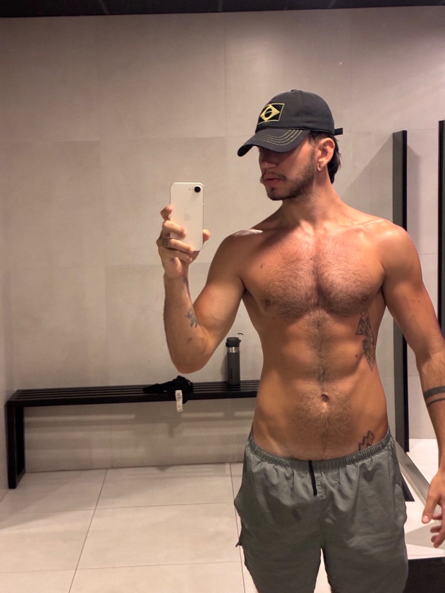 Joni em SP tweet media