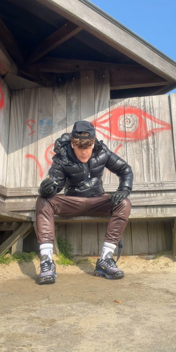 ProllMaster tweet media