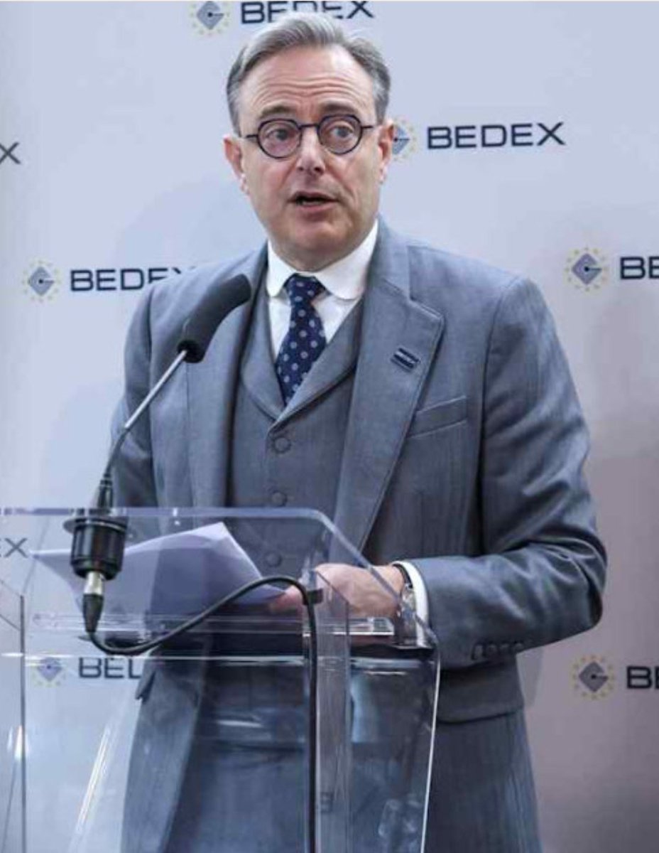 Jay in Kyiv tweet media