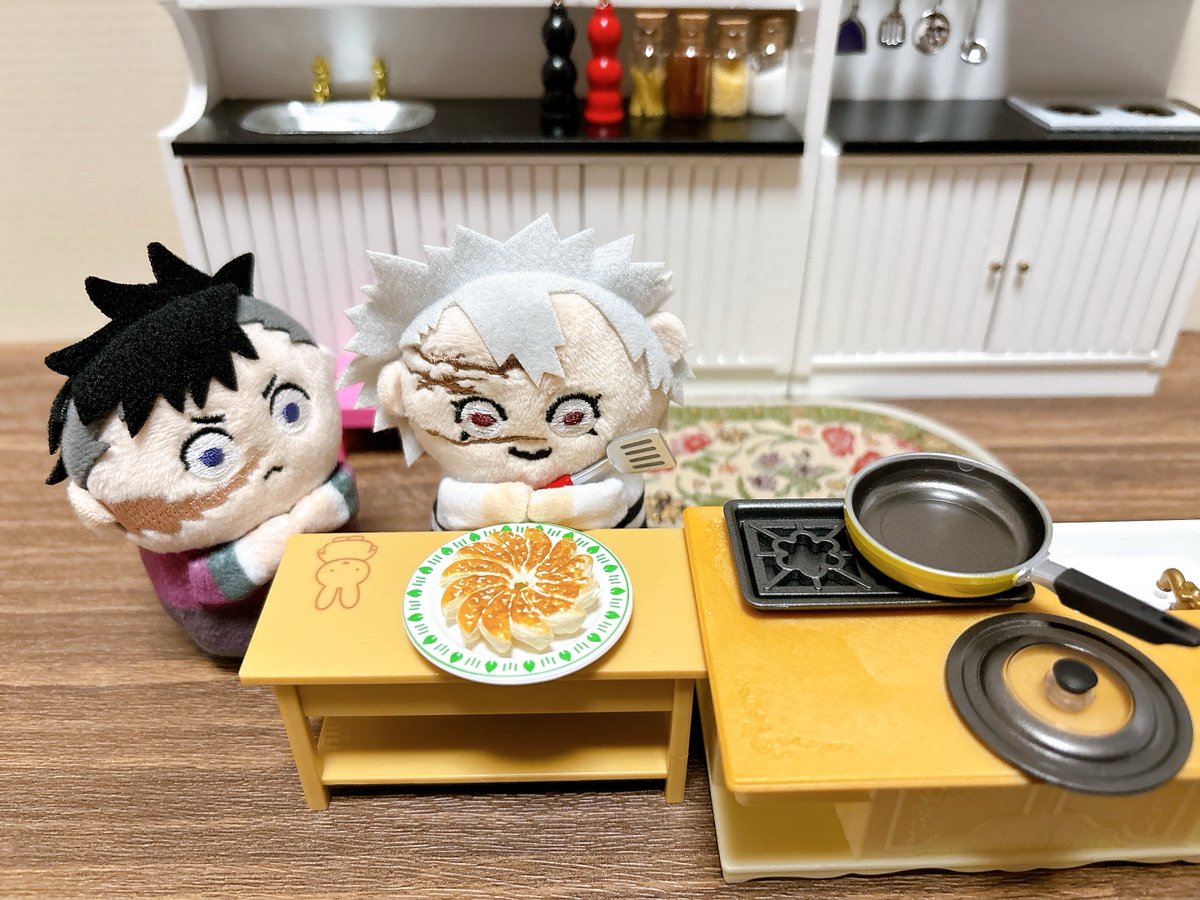 今日はﾆｨﾁｬと一緒に🥟を作ったよ！🥹💚💜
ふたりともちまいおててでちっちゃい🥟包んでるの可愛すぎる〜🤦‍♀💕