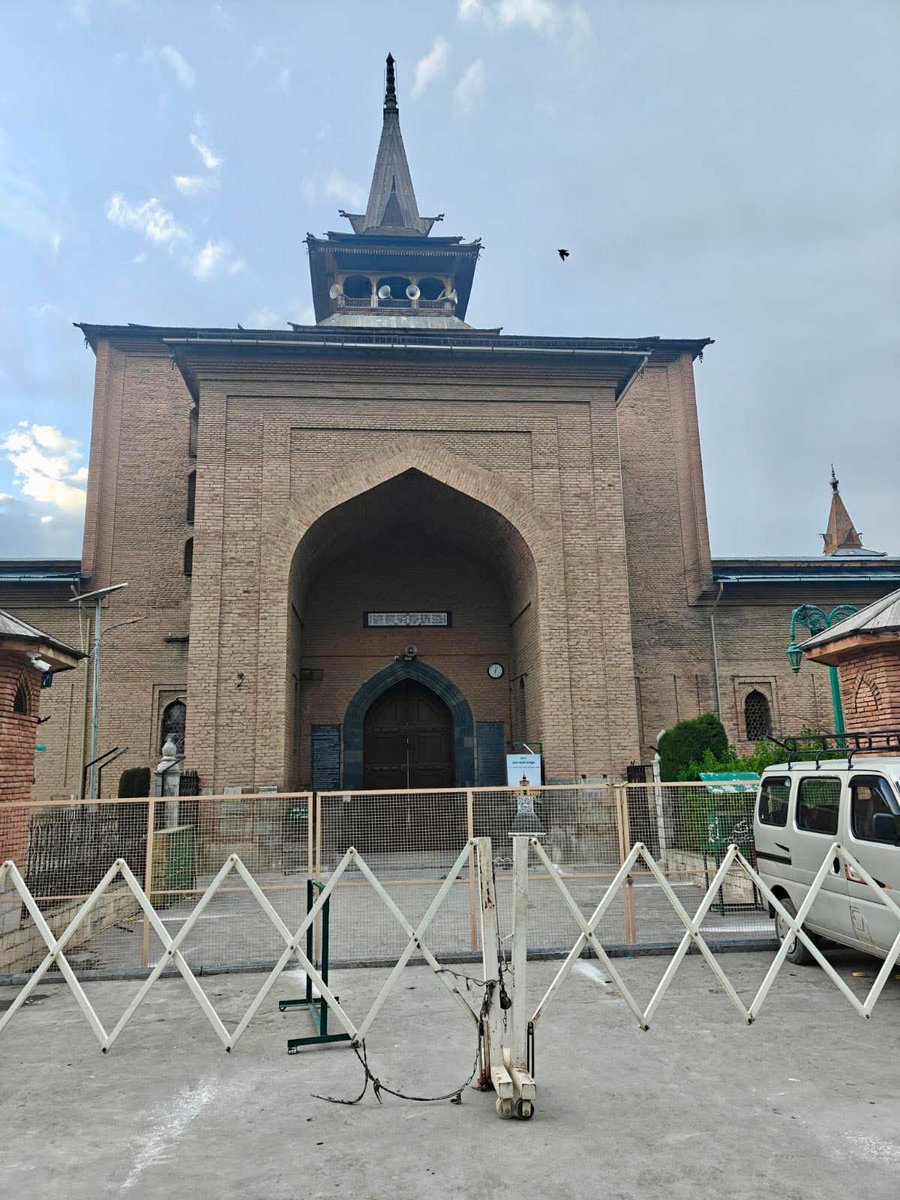 Only Kashmir tweet media