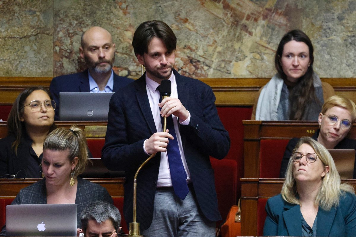 🔴💥 BOMBE POLITIQUE ! Aurélien Saintoul, le député LFI qui a fait fermer C8 pour 'sauver la démocratie' et voulait exploser Bolloré, est ACCUSÉ DE DÉTOURNEMENT DE FONDS PUBLICS ! NOS impôts pour sa campagne perso ? Hypocrisie MAX ! 😡🤡 Choqués ? C'est la fin de LFI ou juste un