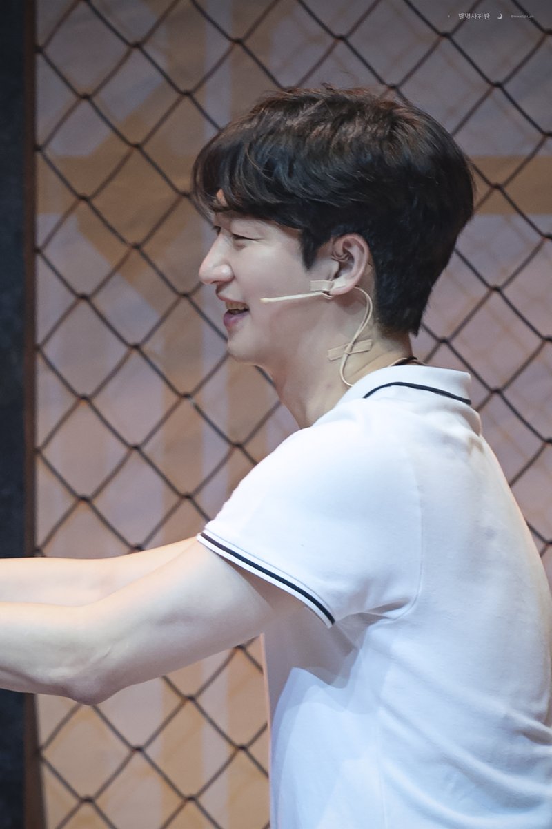 달빛사진관🌙 tweet media