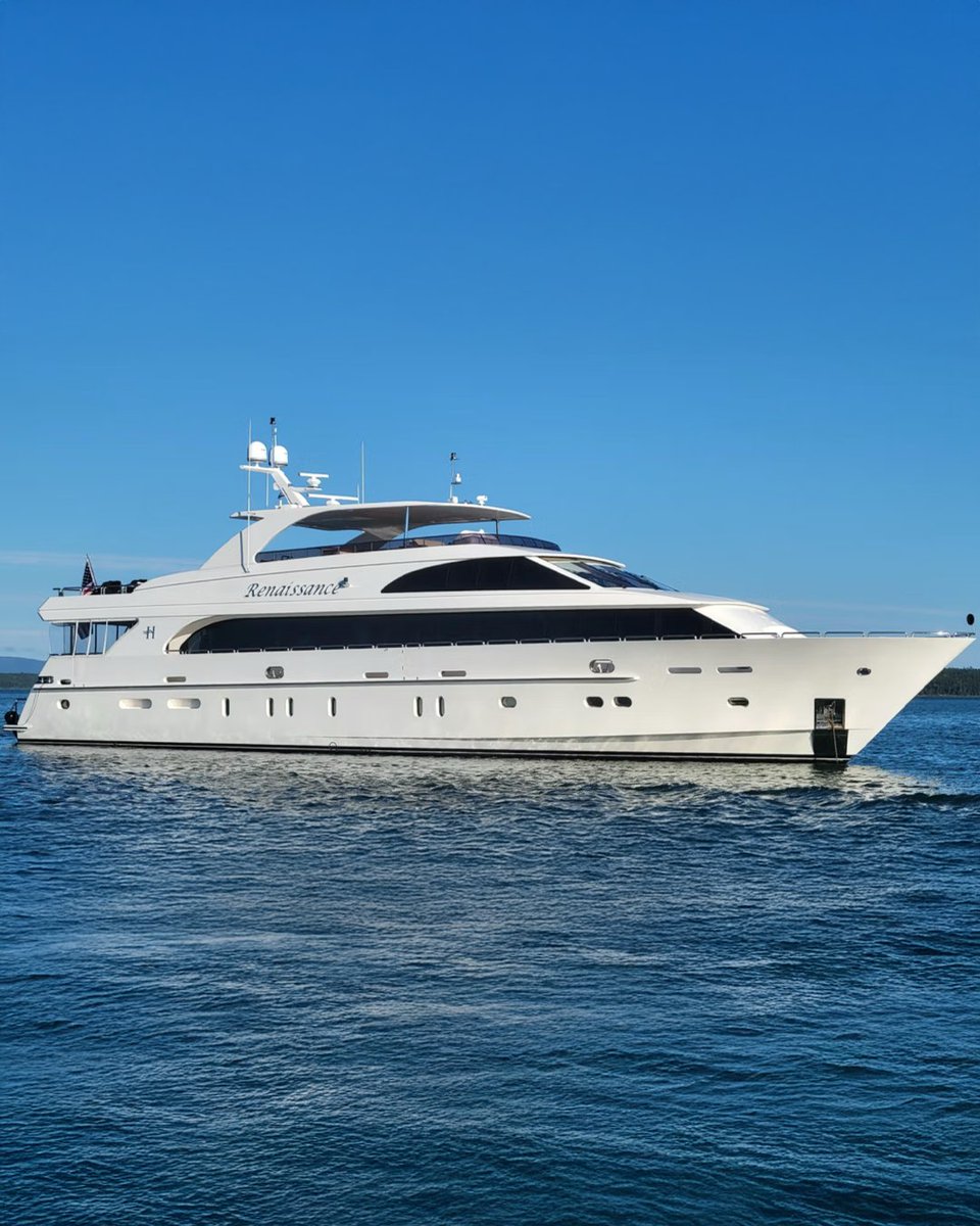 IYC Yachts tweet media