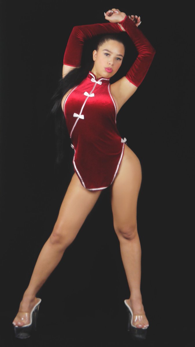 Por pocos días estaré Disponible en Guayaquil ❤️‍🔥 , Agenda conmigo 😚
Wa.me/593962557083