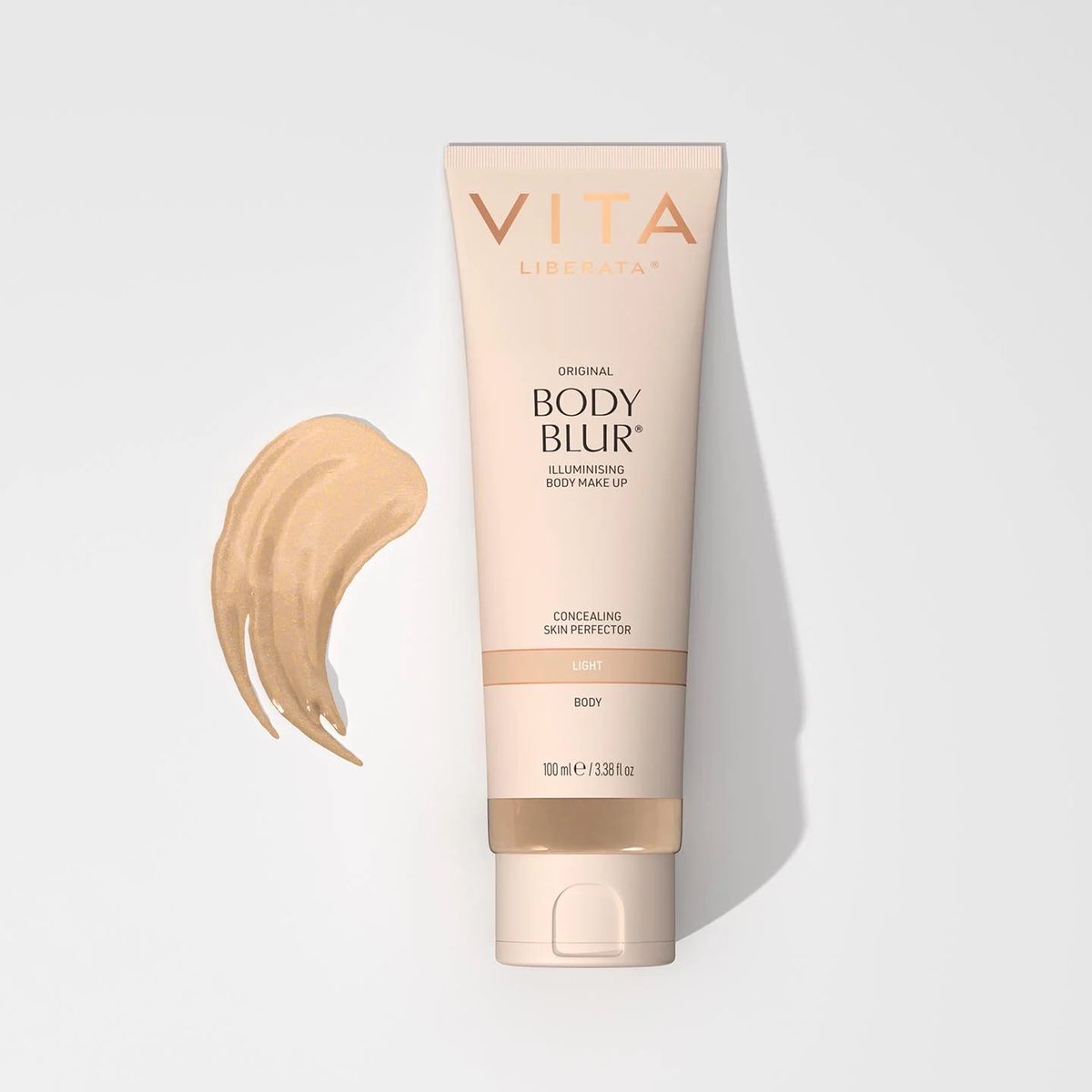MillenniumMag's tweet photo. 2026 Best Actress nominee Renate Reinsve made her Oscars red carpet debut at the Academy Awards with luminous, camera-ready skin created by celebrity makeup artist Emily Cheng using Vita Liberata Body Blur and the Pyramid Body Brush. https://t.co/TELIWMTydg https://t.co/3mSNHgXZ1b