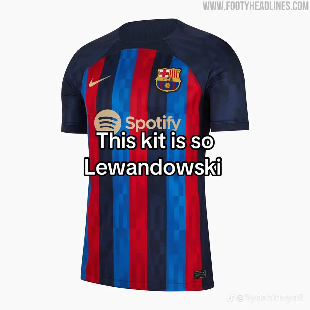 0g_papil0's tweet photo. All Barcelona fans can relate to this

The 3rd jersey reminds me of Rashford https://t.co/QMihGY6hf2