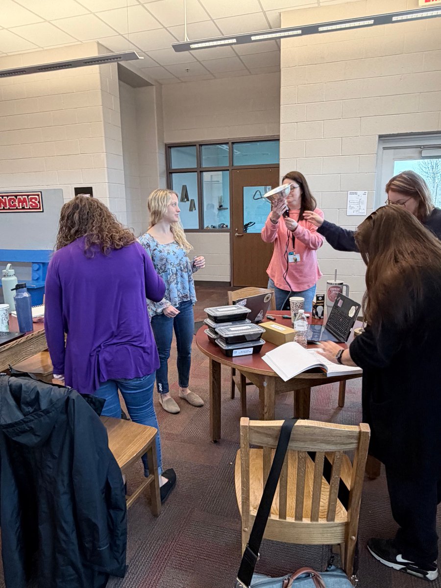 NC STEM West tweet media