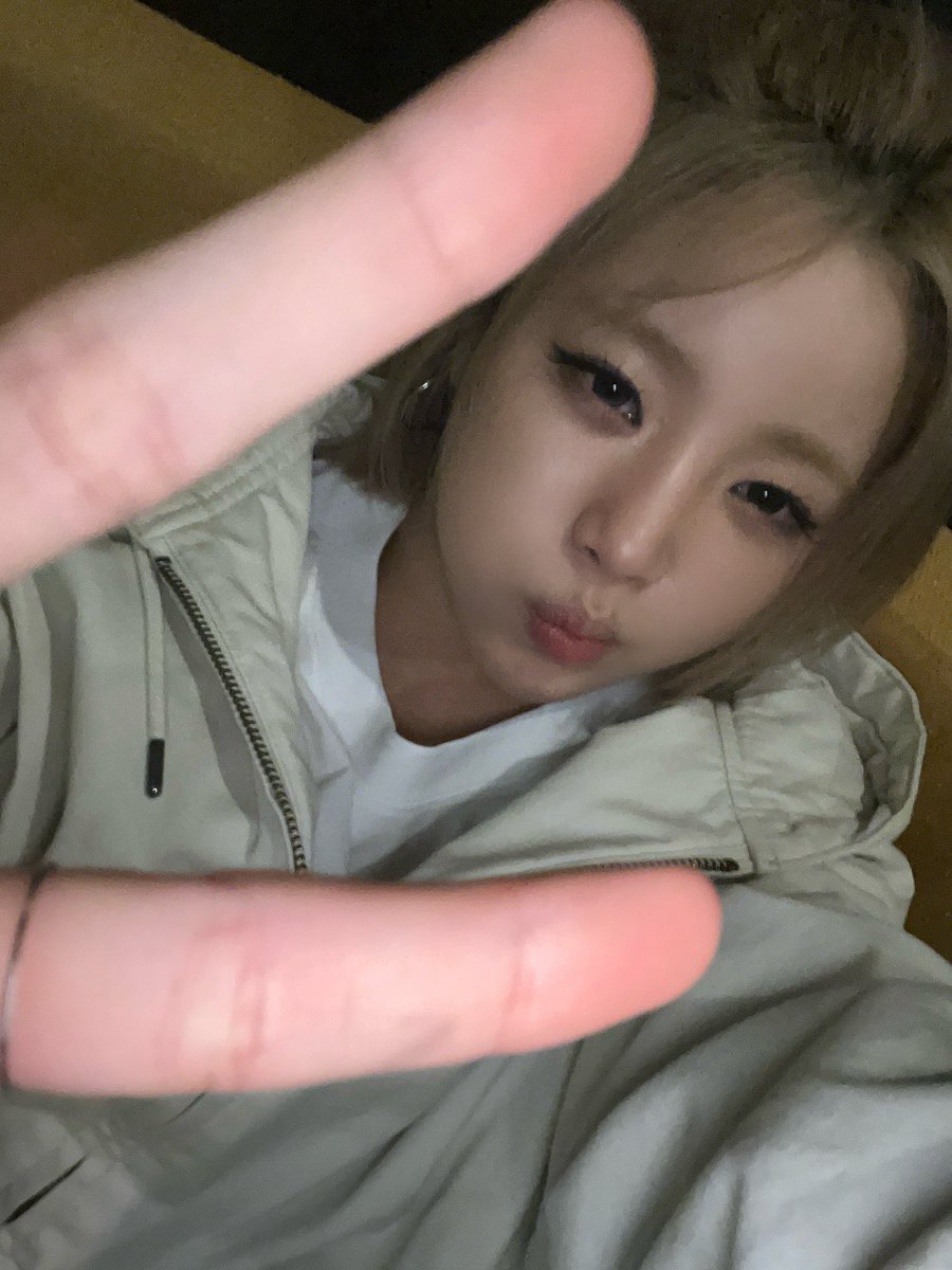 空港ラウンジにこんな美女いたら飛行機乗り過ごす.. #영파씨 #정선혜