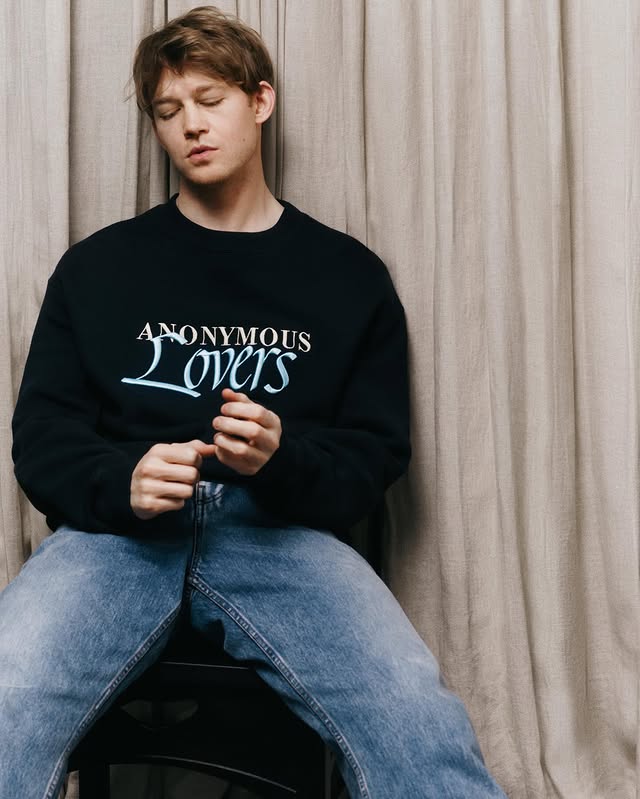 roulunar's tweet photo. JOE ALWYN https://t.co/i8ruwq3DCm