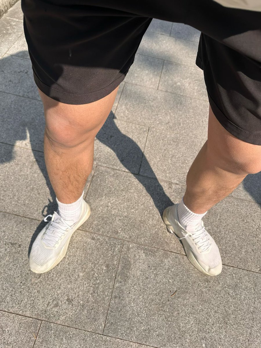llostdown's tweet photo. 🍆#体育生 https://t.co/1OrdkU28nB