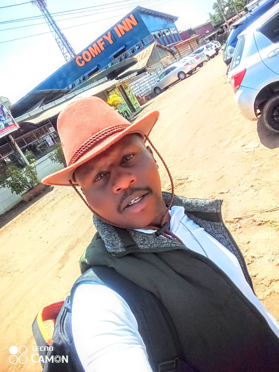 Kᴜsʜ Dᴇ Mᴀsᴛᴇʀ 🎸🎸🎸 tweet media