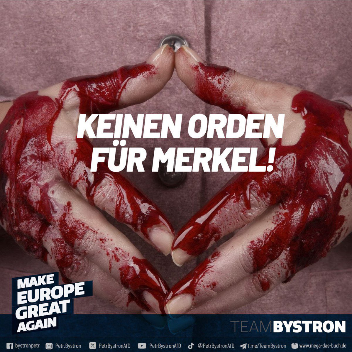 PetrBystronAfD's tweet photo. 🇪🇺 „Mutter aller Probleme“ erhält höchsten EU-Verdienstorden 

Für ihren „wichtigen Beitrag zur europäischen Integration und zur Förderung europäischer Werte“ erhält Ex-Kanzlerin #Merkel die höchste Ehrung der EU-Kommission. Die Ehrenmedaille wurde erst letztes Jahr eingeführt. Auch der ukrainische Präsident #Selenskyj hat sie bereits erhalten. 

Petr Bystron kommentiert:

„Es ist absurd, ausgerechnet Angela Merkel einen Orden für Demokratie zu verleihen. Sie erklärte 2020 öffentlich, die demokratische Wahl eines Ministerpräsidenten in Thüringen müsse ‚rückgängig gemacht werden‘. Die daraufhin entfesselte mediale Hetze führte zum Rücktritt des demokratisch gewählten Ministerpräsidenten. Eine solche Haltung gegenüber einem parlamentarischen Wahlergebnis steht im krassen Widerspruch zu den Prinzipien demokratischer Entscheidungsprozesse.“

#Verdienstorden