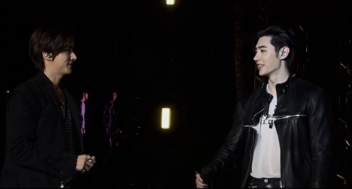 jakehoon files 🦮🐩 tweet media