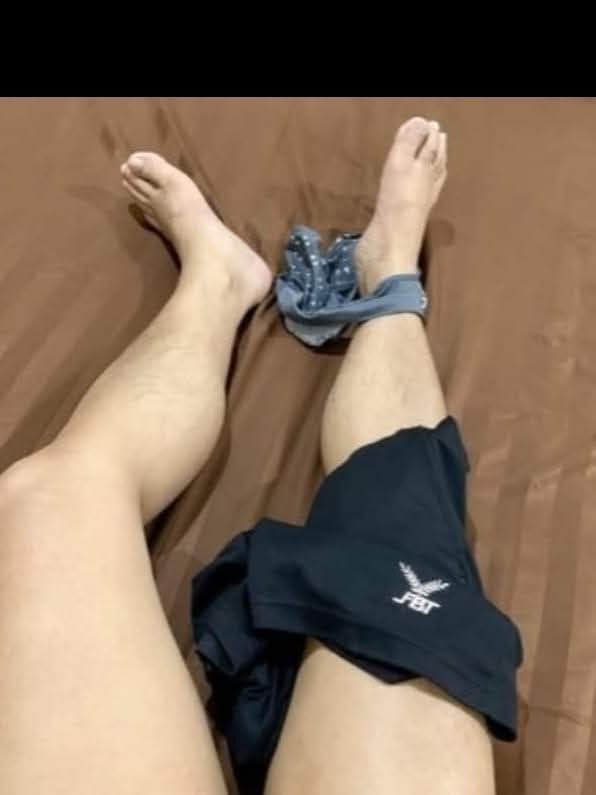 ອ້າຍຄຳ tweet media