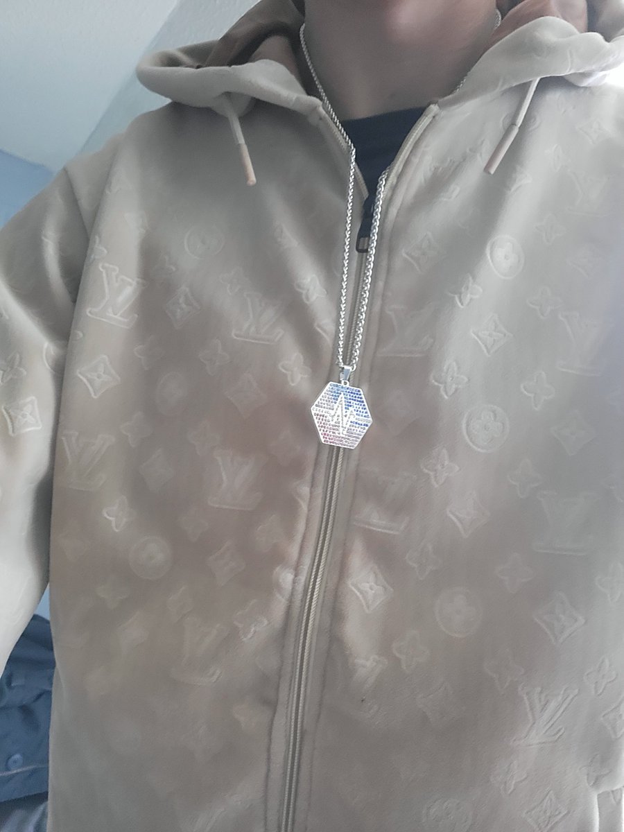 The Humpback Holder tweet media