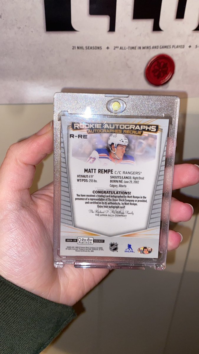 🏒b🏒 tweet media