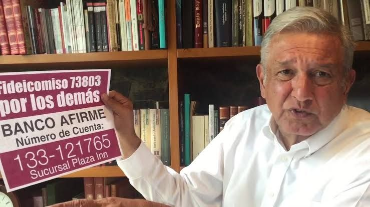Juan_OrtizMX's tweet photo. 🗳️📌 PIDEN INVESTIGAR ASOCIACIÓN QUE RECIBE DONATIVOS 

Diputados del PAN pidieron al SAT y a Hacienda investigar a una asociación civil.

La organización se llama Humanidad con América Latina.

El tema surgió después de que el expresidente López Obrador promoviera una colecta.

El objetivo.

Recaudar dinero para apoyar a Cuba.

La convocatoria incluyó una cuenta bancaria para recibir donativos.

Pero surgieron cuestionamientos.

Principalmente por la rapidez con la que la asociación logró su autorización ante el SAT.

El diputado panista Héctor Saúl Téllez pidió un informe formal.

Solicita saber:

1. Por qué se autorizó el registro en tiempo récord.

2. Qué funcionarios participaron en el trámite.

3. Y si hubo comunicación o intervención externa en el proceso.