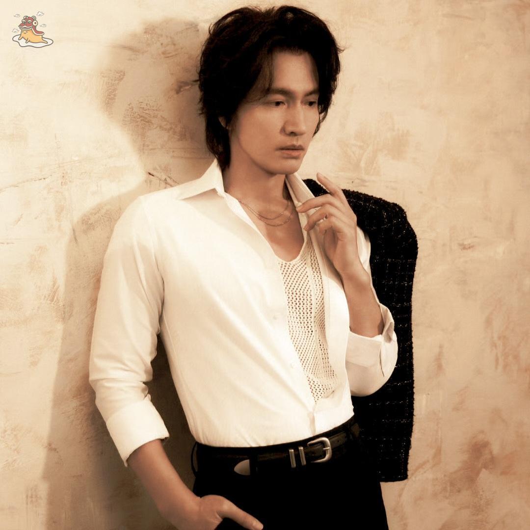 SOC-IE 💛 ˚☽˚.⋆ tweet media