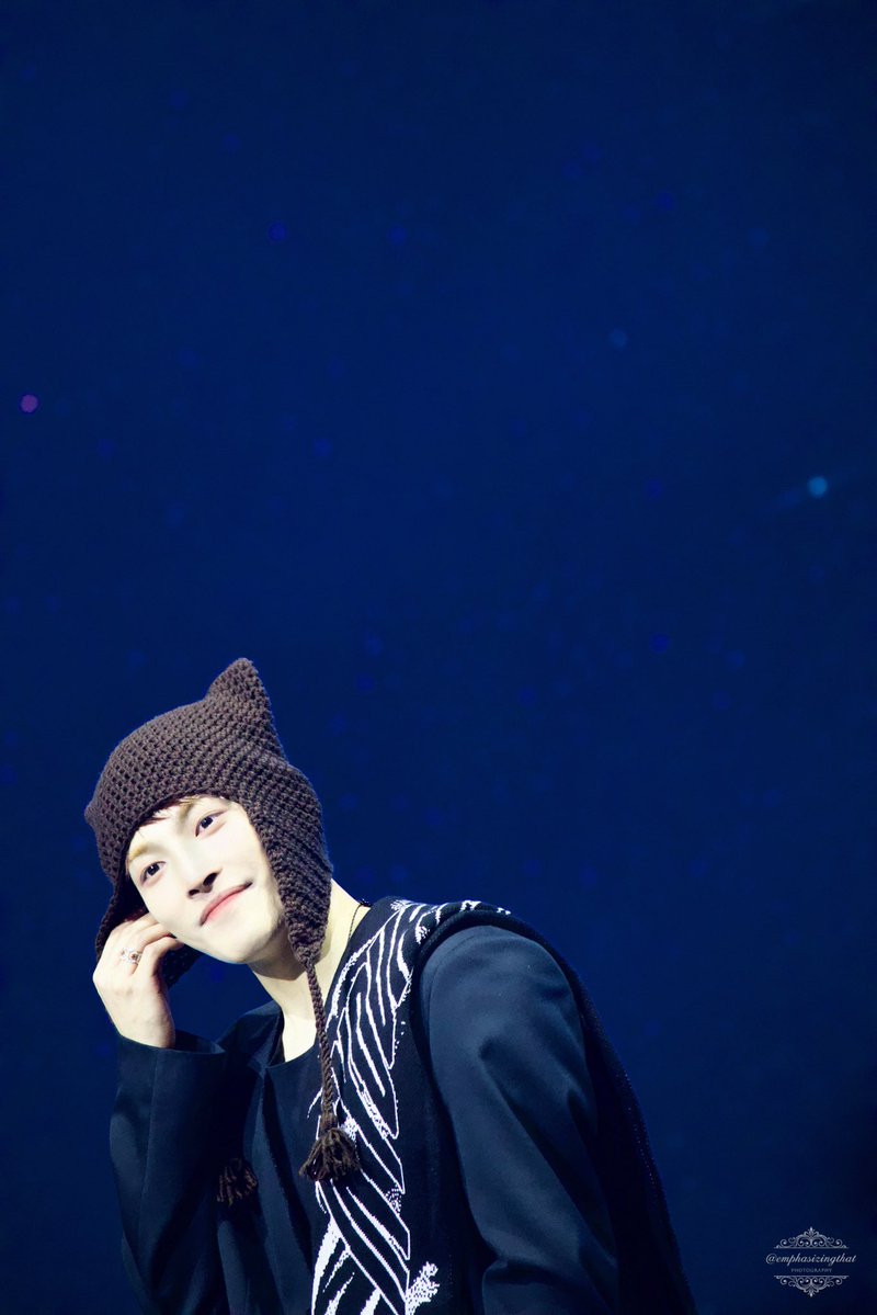 みるみる tweet media