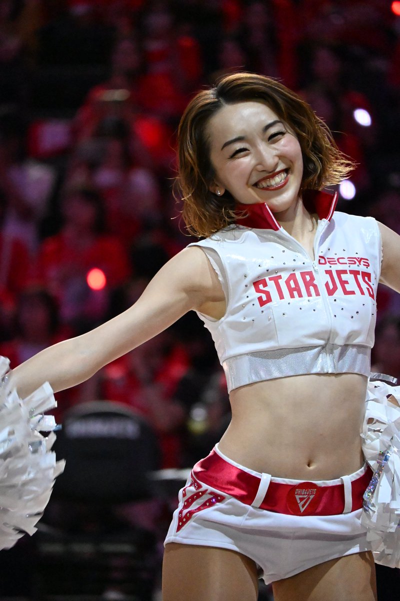 ともろー tweet media