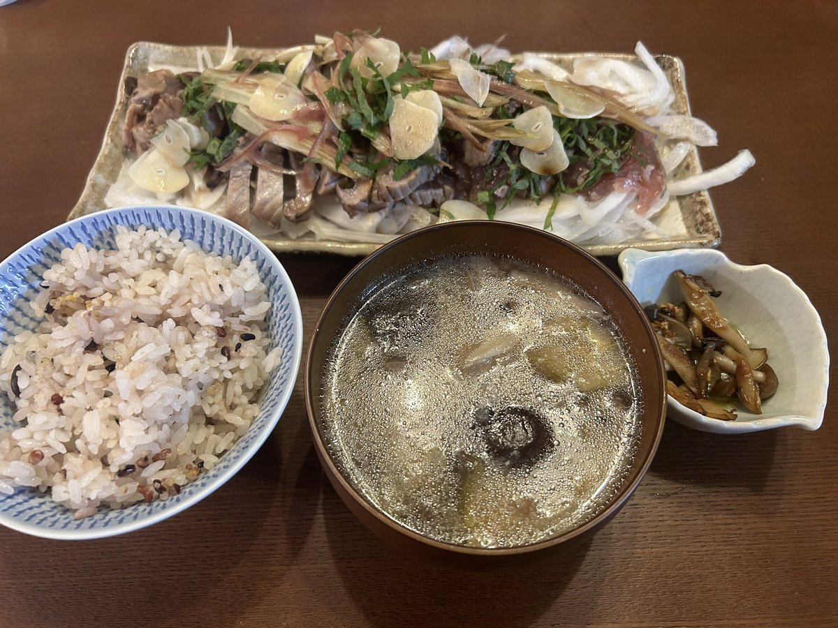 shotta_cooking's tweet photo. 初鰹の時期ですね https://t.co/F4iclBKJZu