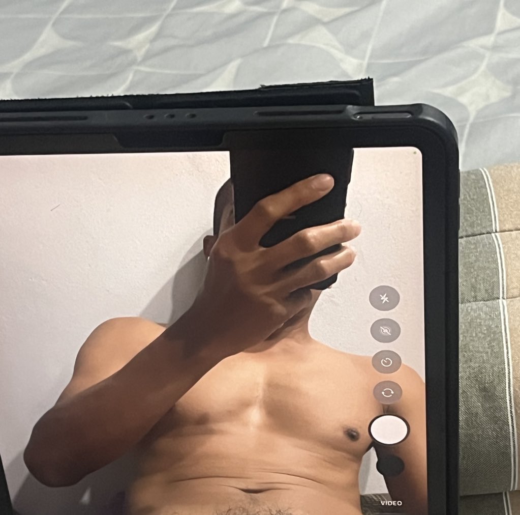 Chakkarin (Big-M) tweet media