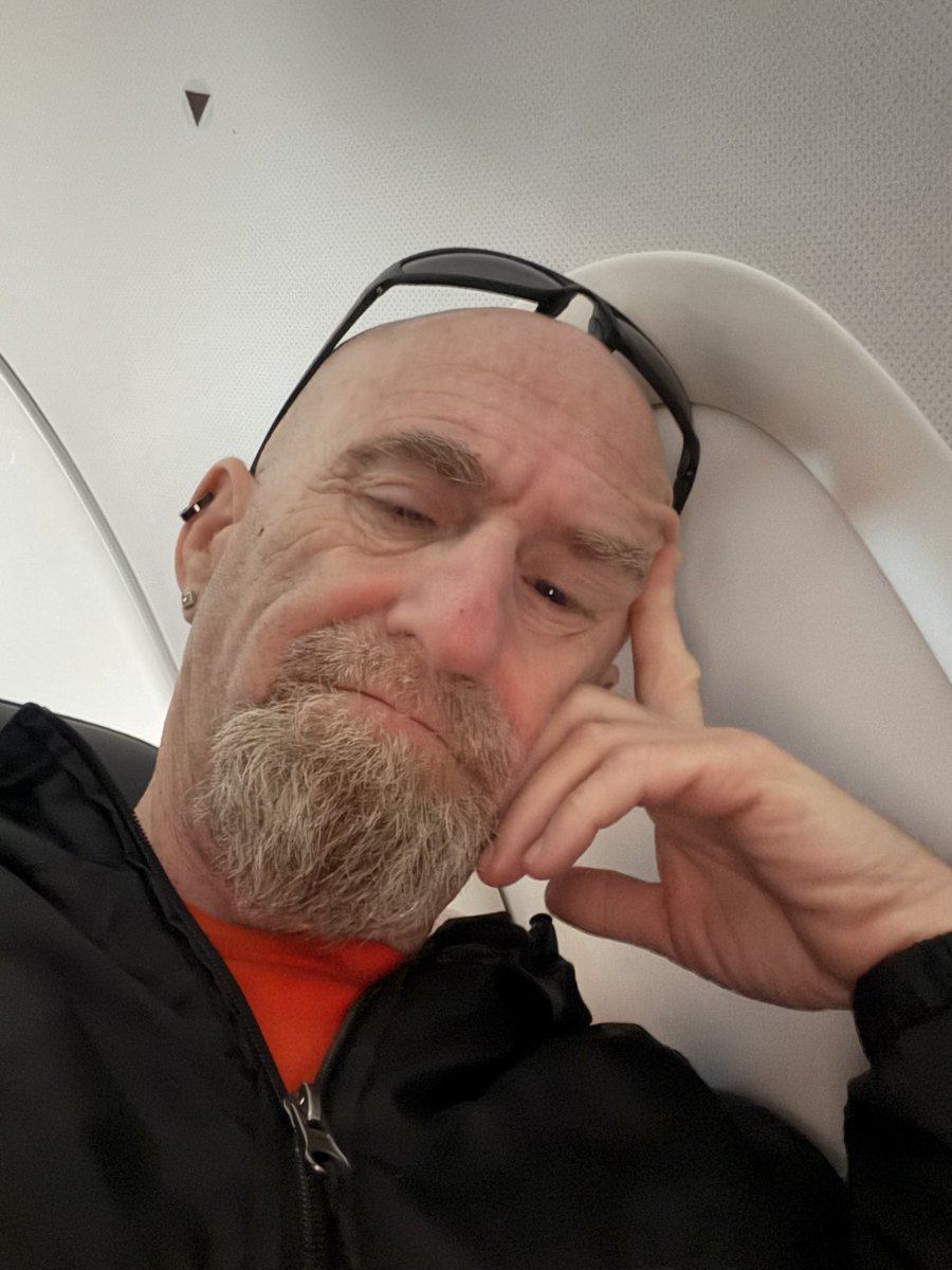 Just Jeff tweet media