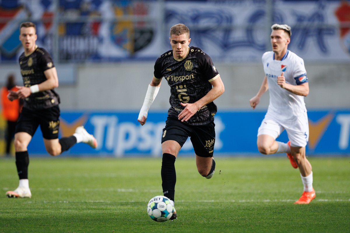 FC Hradec Králové tweet media