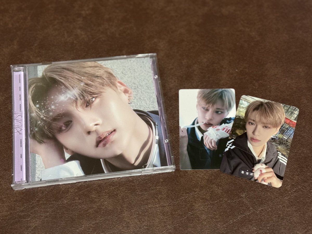 💌 #snglymails || <a href="/kakatsucake/">🍜</a> 

» Hi! I received the album already and I just got the time to unbox my sangwon jewel case rn since I was at work earlier. It's so pretty! I got Arno pc I luv it. Thank you for packing it super safely! Will buy to you again soon~ ♡