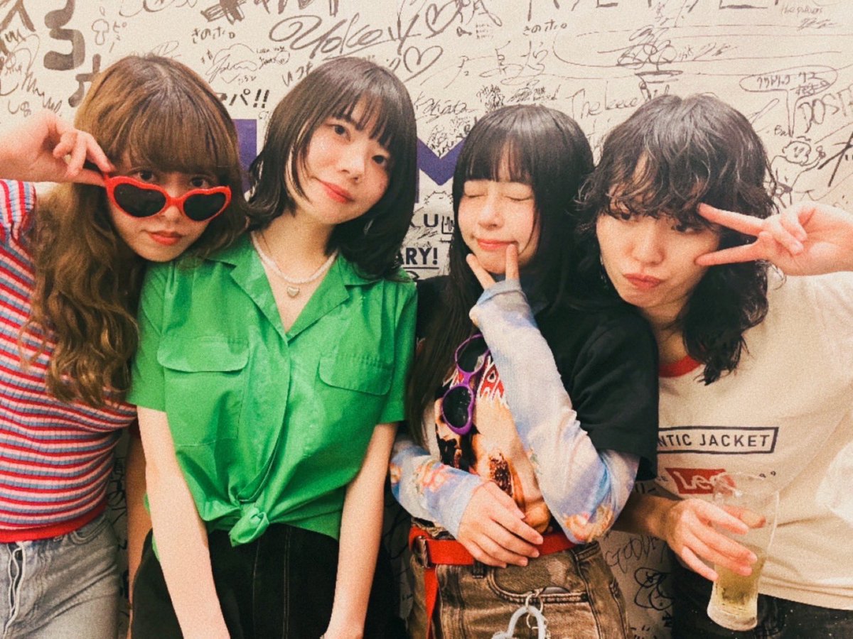 MARYY a.k.a rmtc girl. tweet media