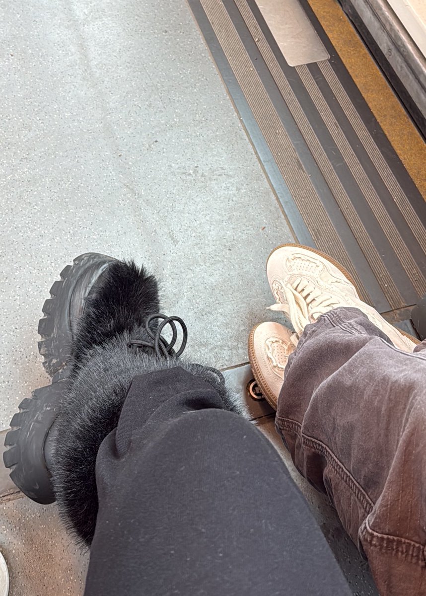 Miss Enileda ⋆𐙚₊˚⊹♡ tweet media