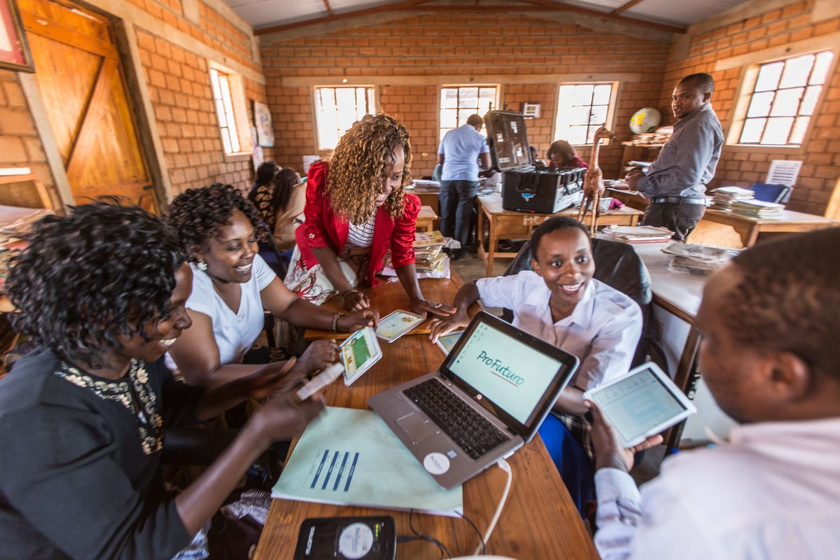 ProFuturo tweet media