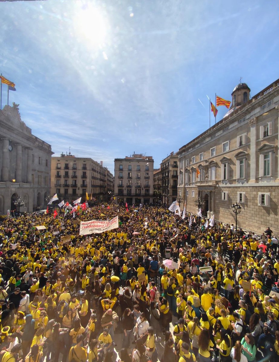 Andreu Mumbrú Fuxet tweet media