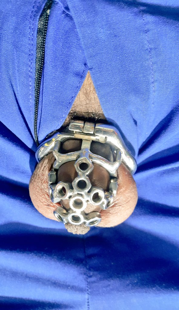 BOSS hugs a bear🐻 ABDL Thailand 🐻 tweet media