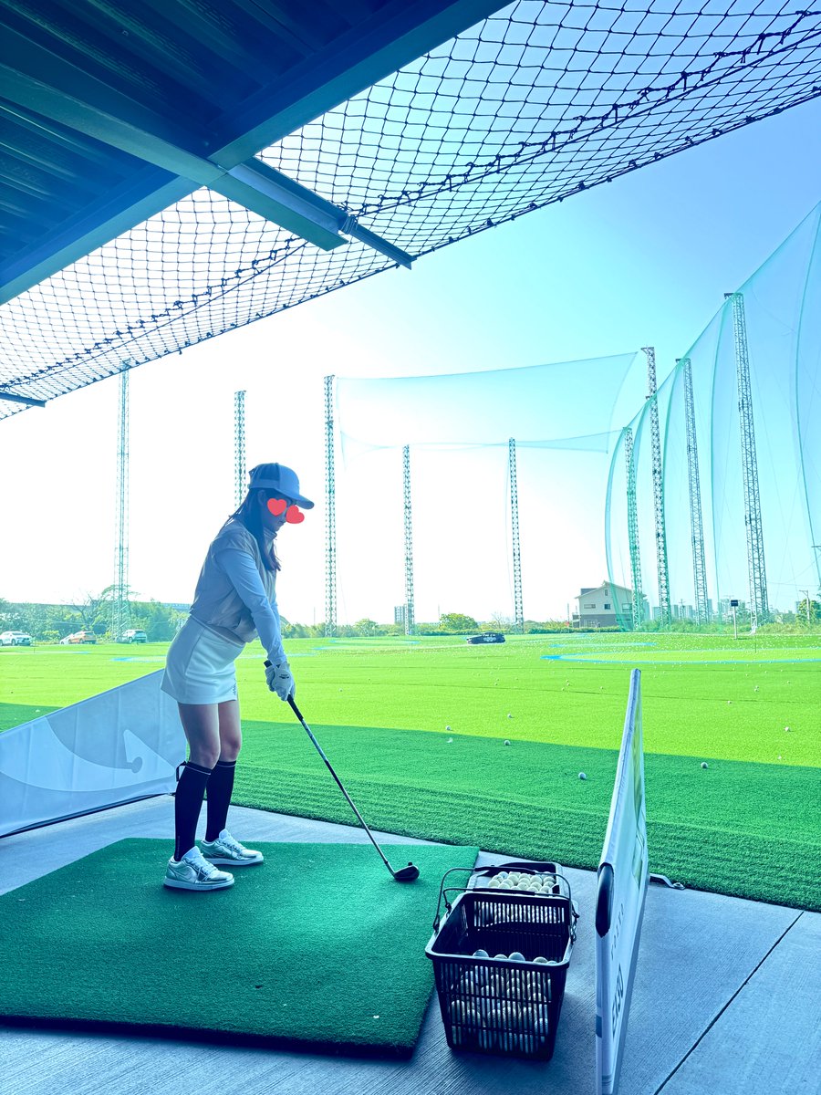 T姐 & L哥 小白球夫妻⛳️Golf❤️ tweet media