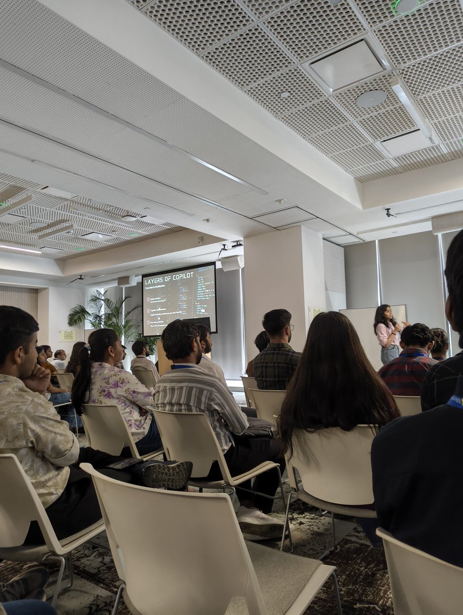 Bhavya_Pathik's tweet photo. Exams ended and we started our thing, attended an event at Microsoft R&amp;D Noida. https://t.co/4geg3zdBht