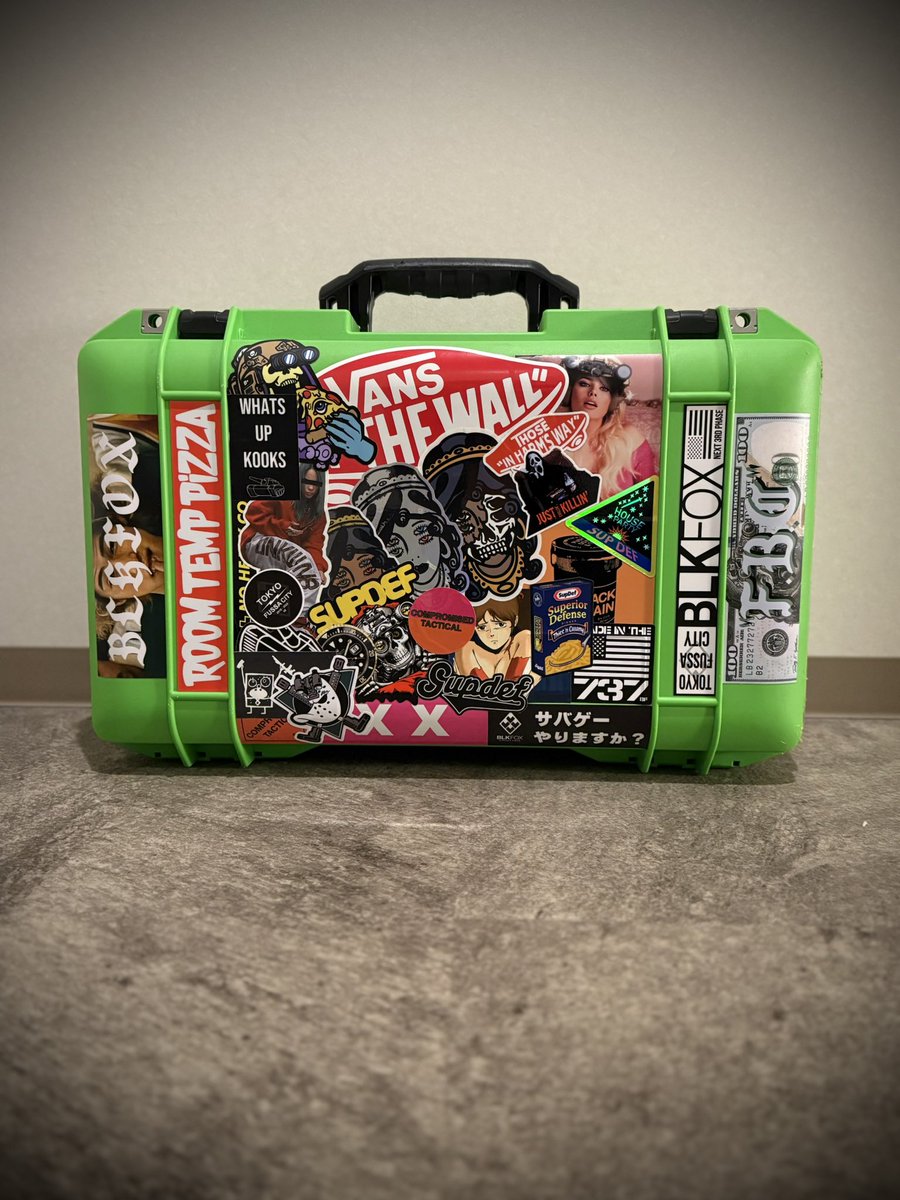 xma34x's tweet image. "PELICAN 1535"

#PELICAN 
#BLKFOX
#FBC
#SUPDEF
#WRMFZY
#COMPROMISEDTACTICAL
#サバゲーやりますか