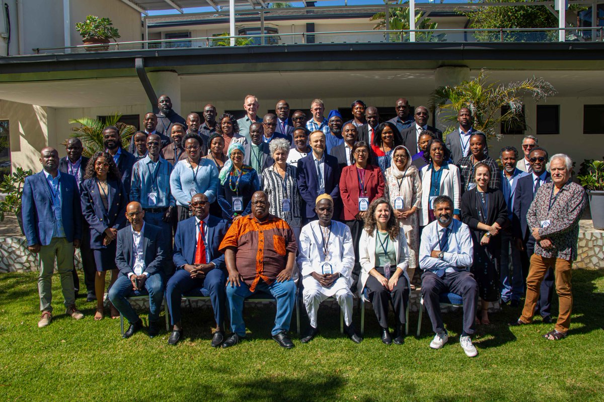 UNESCO Institute for Statistics tweet media