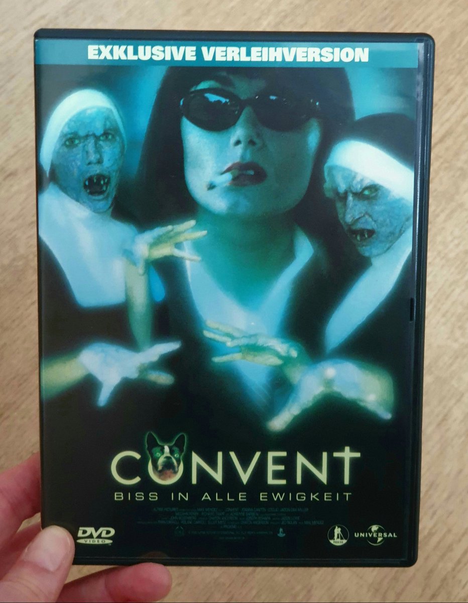 TanjaStrutzl's tweet photo. Just rewatched the fantastic & freaky horror masterpiece #TheConvent from 2000 directed by #MikeMendez. https://t.co/evsr9Yw0i7