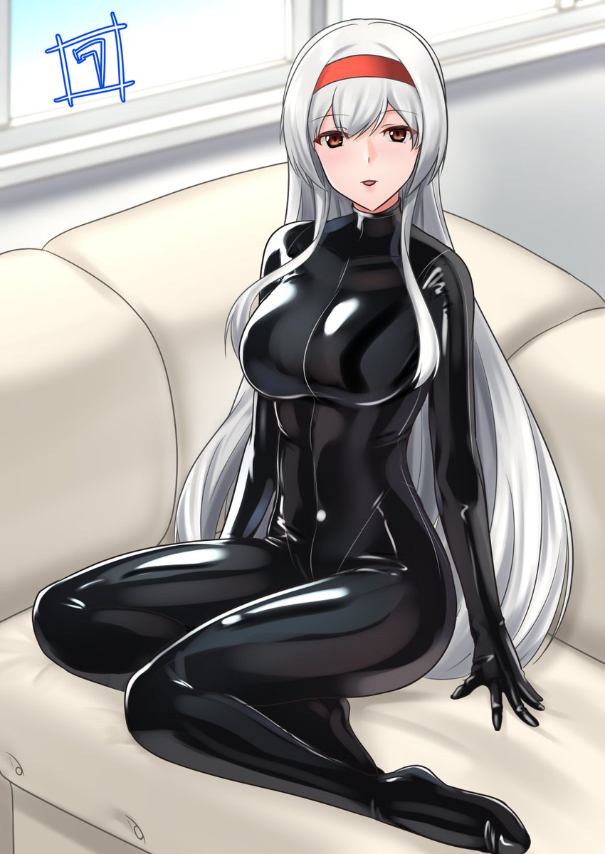 #知名度を上げたいので拡散してください 
ワタシ、ラバースーツ、チョトカケル。 