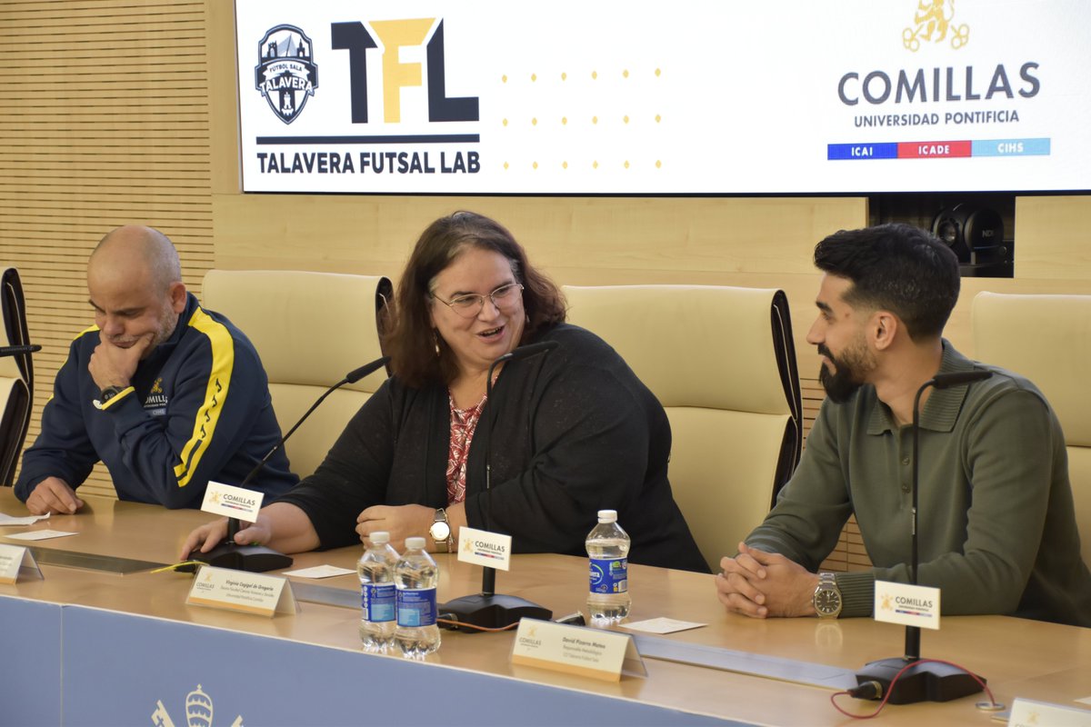 ComillasCHS tweet media