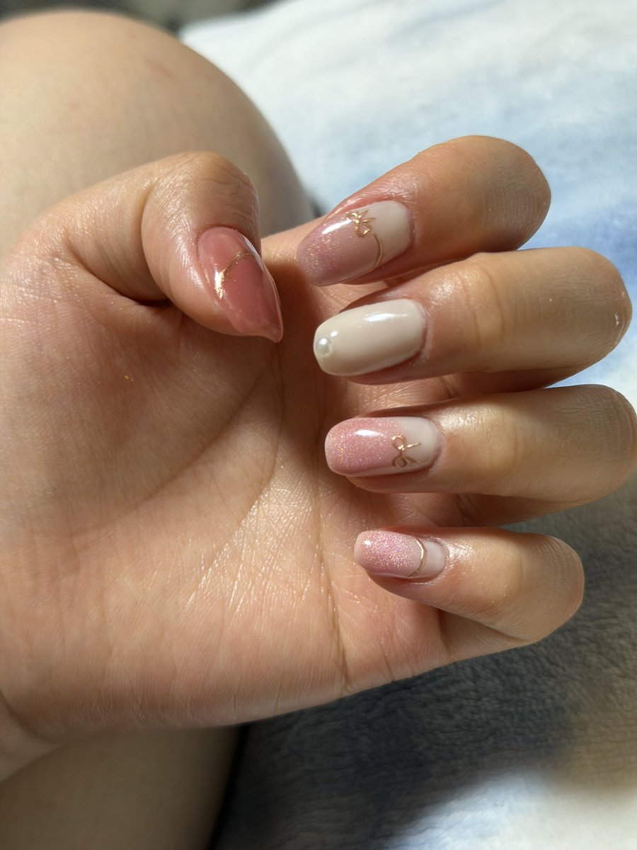 今回のネイルまーじ可愛い🎀