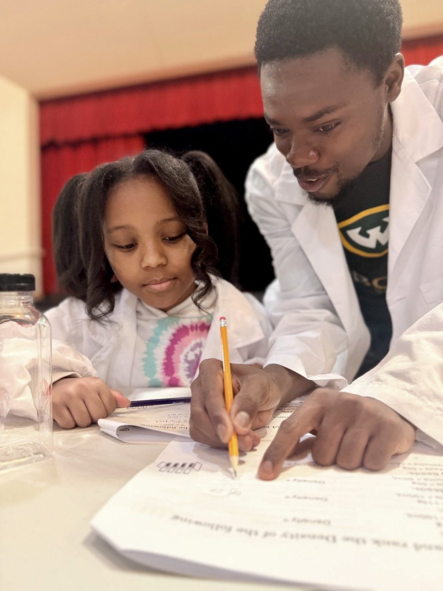 waynestatechem tweet media