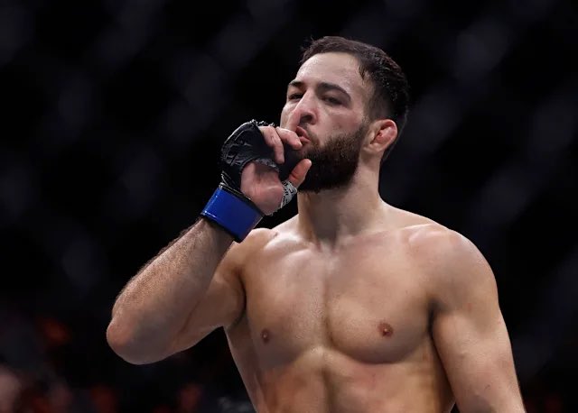 Dovy🔌 tweet media