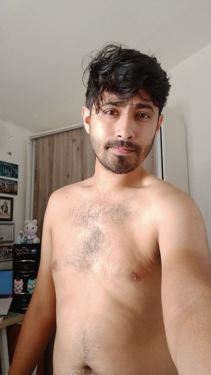 Avery 🐼 tweet media